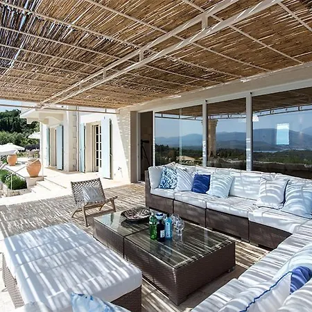 Villa Thea Lofou