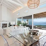 Thea Lofou Villa Kassiopi