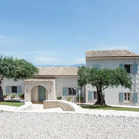 Villa Thea Lofou