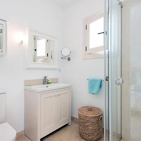 Βίλα Thea Lofou *