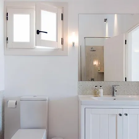 Thea Lofou Κασσιόπη